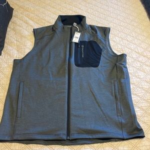 Mens Vineyard Vines performance vest sz medium